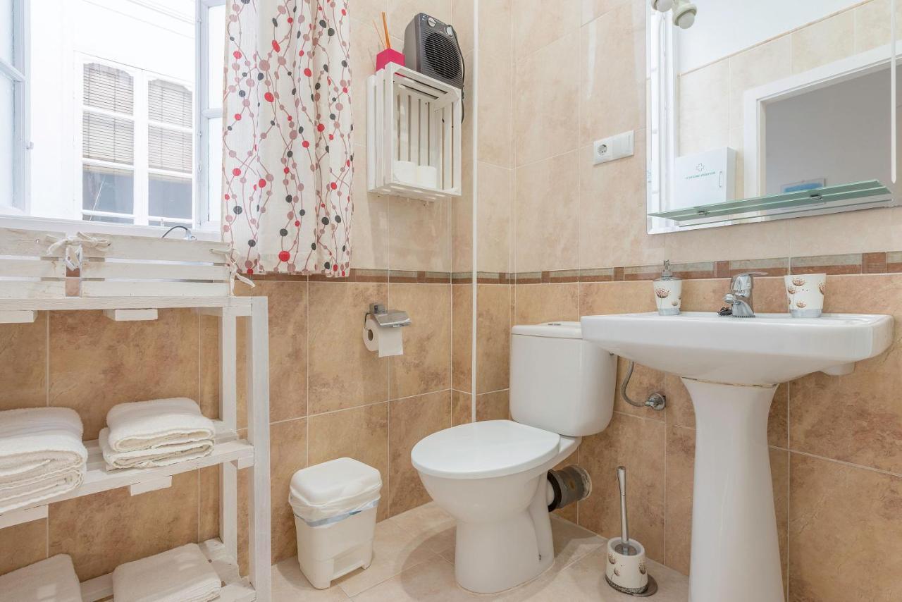 Vivienda Del Siglo XVIII En El Casco Historico Villa El Puerto de Santa Maria Bagian luar foto