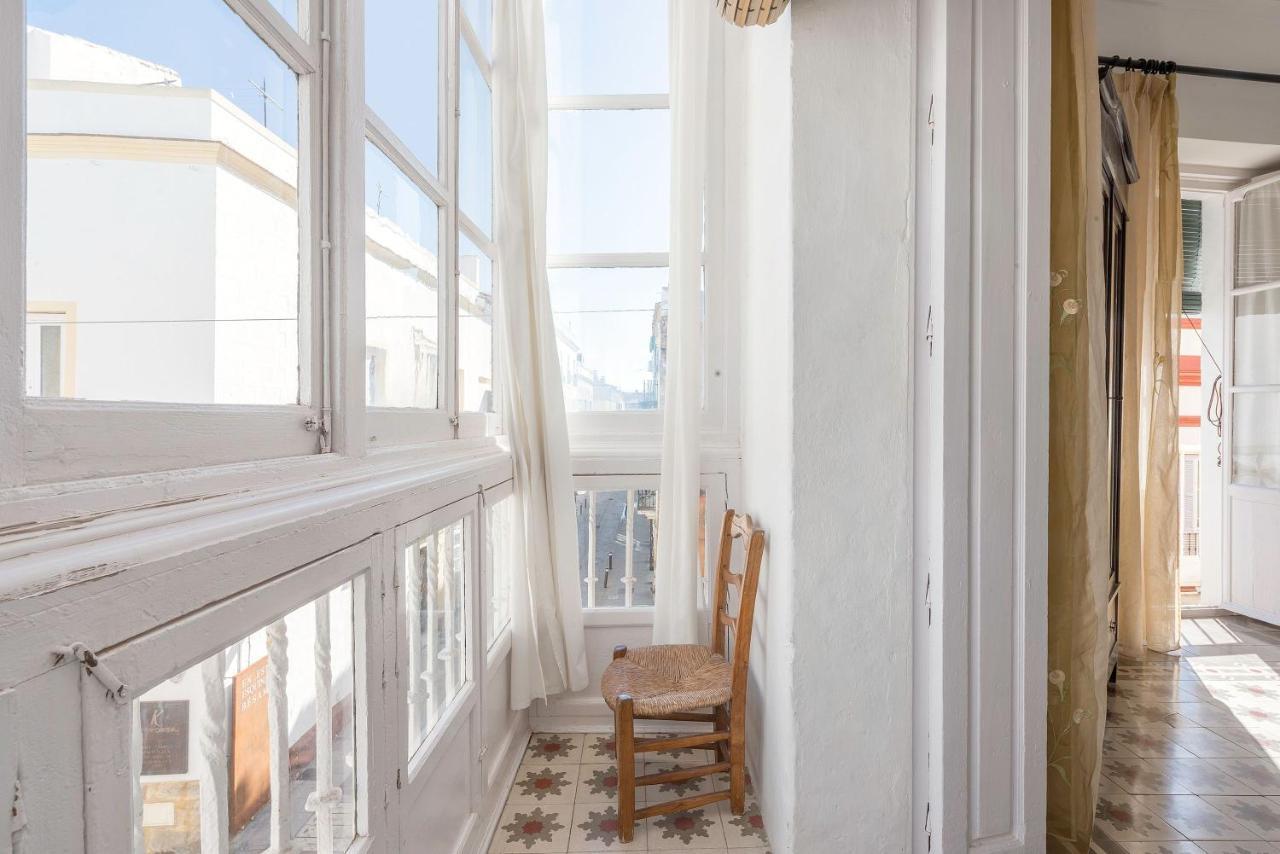 Vivienda Del Siglo XVIII En El Casco Historico Villa El Puerto de Santa Maria Bagian luar foto
